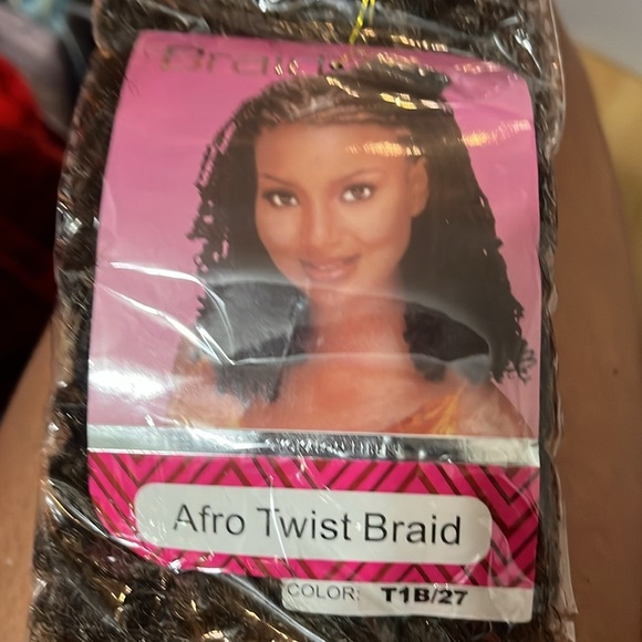 ZRQ 8 Packs Marley Afro Twist Braid 14 inch Ombre Brown Marley T1B/27 - Picture 10 of 10